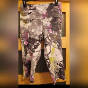 Lululemon Throwback Align HR Crop 17"